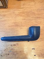 Closed black textured fitted pipe case