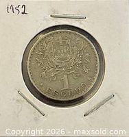 Obverse view of 1952 1 escudo coin in 2x2 holder