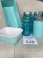 Full set showing all aqua bathroom accessories together