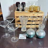 Full lot showing all glassware and decor pieces
