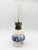 Full view of oil lamp front