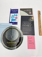 Overview of planisphere, booklets, map card, ruler