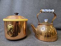 Ice bucket and kettle full view