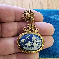 Front view showing entire cameo brooch design