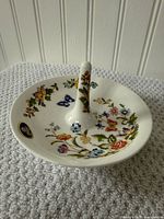 Top view of ring tray showing overall pattern and handle