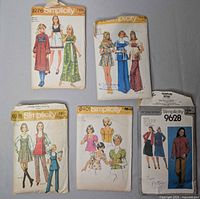 Five Simplicity pattern envelopes laid out