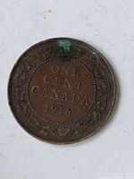 Reverse of 1916 Canada one cent showing denomination and date