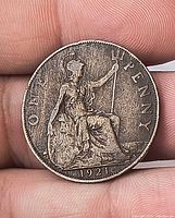 Reverse showing Britannia, date 1921