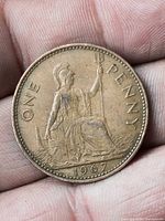 Reverse showing seated Britannia and date 1967