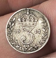 Reverse side showing crowned 3, wreath, date 1917