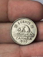 Reverse of 1939 Canadian 5-cent coin showing beaver and date
