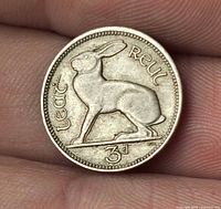 Rabbit design side of 1968 Irish threepence coin
