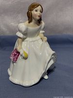 Front view of figurine