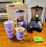 Cocoa-Latte drink maker with box and two mugs