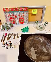 All items in lot displayed together