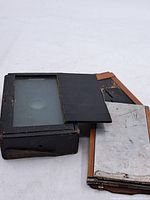 Ground-glass back and stack of wooden plate holders