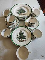 Full set laid out showing quantity and pattern