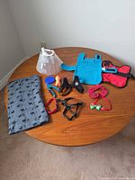 All items overview on table