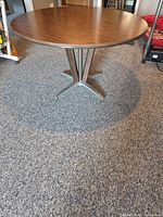 Full view of table assembled