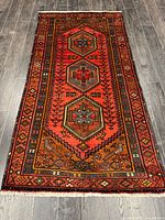 Full overhead view of entire rug laid flat on floor