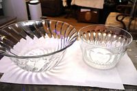 Both bowls side by side showing relative sizes and clarity