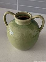 Front view showing full form, color and handles