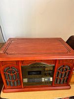 Front and top view of wooden Excalibur stereo system