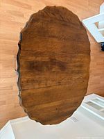 Top view of table with leaves fully extended