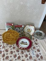 Group shot showing all plates, stands and playing cards