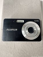 Front view showing brand marking, megapixel rating and lens