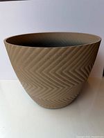 Full view of resin planter exterior