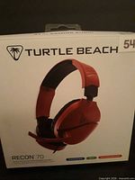 Front of retail box showing Turtle Beach branding and Recon 70 model