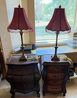 Both nightstands with lamps displayed