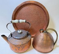 Tray and both kettles front view