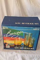 Front of box showing brand, model, color and pattern