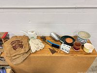 Overview of all garden items on table