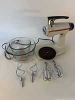 Mixer with bowls, beaters and dough hooks