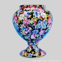 Front view of Royal Winton Majestic chintz vase