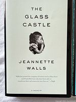 Front cover of The Glass Castle: A Memoir by Jeannette Walls