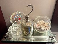 Overall view of tray with all items displayed