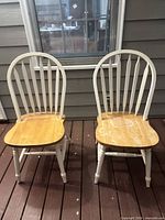 Front view of both oak Windsor chairs