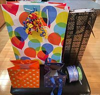 Overview of all bags and ribbon spools