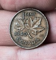 Reverse showing ‘1 CENT’, maple leaves, date 1940, CANADA legend