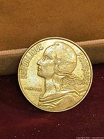 Obverse showing Marianne portrait and legend