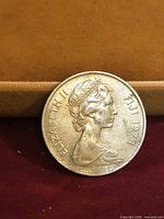 Obverse showing Elizabeth II and date