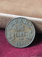 Reverse side showing denomination, country and date