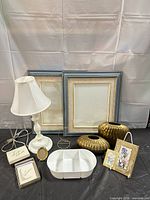 All items in lot grouped together