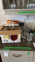 Boxed wine glasses, loose goblets, wine coolers, decanter