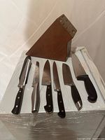 Full set of six knives and wooden block