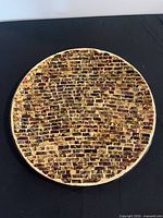 Top view of mosaic plate